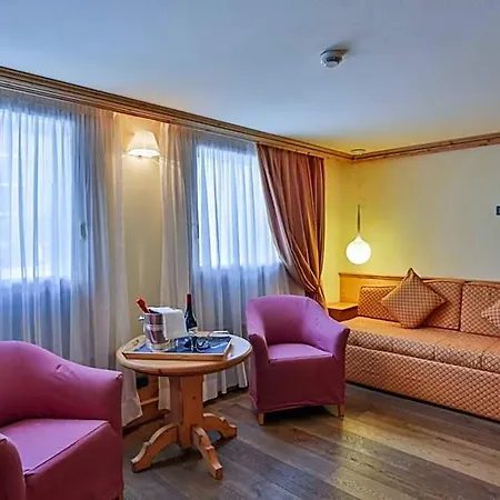 Hotel Sertorelli 4*